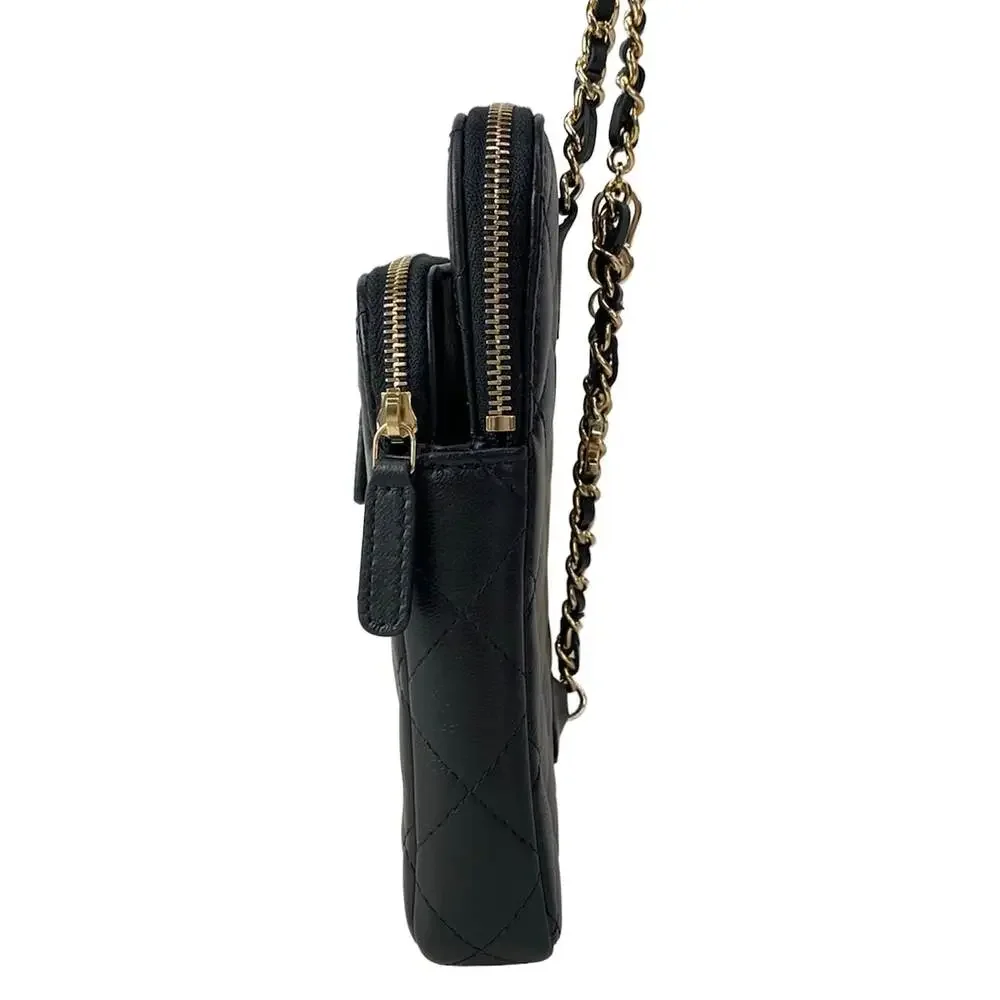 Chanel Matelasse Shoulder Bag AP3739